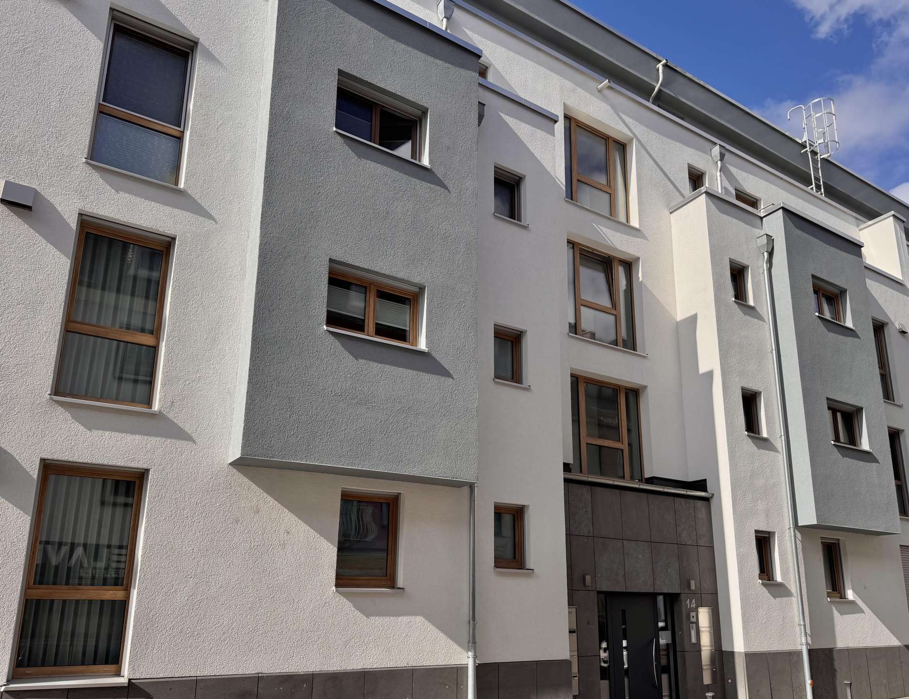 BARRIEREFREIE WOHNUNG IM L&Ouml;WENKARREE